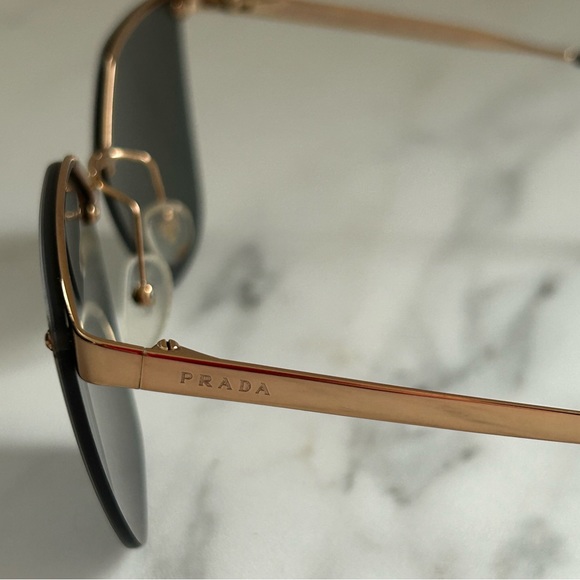 Authentic Prada Catwalk Sunglasses - Used Condition - Picture 4 of 15
